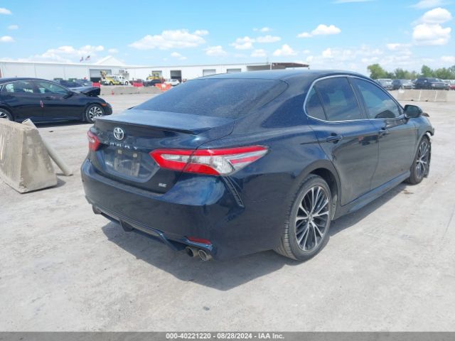 4T1B11HK2JU558245 Toyota CAMRY SE