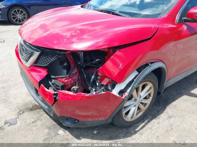 JN1BJ1CP2JW187313 Nissan Rogue Sport Sv