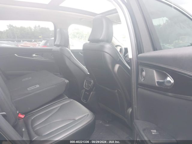 2LMPJ8K95NBL10012 Lincoln Nautilus Reserve