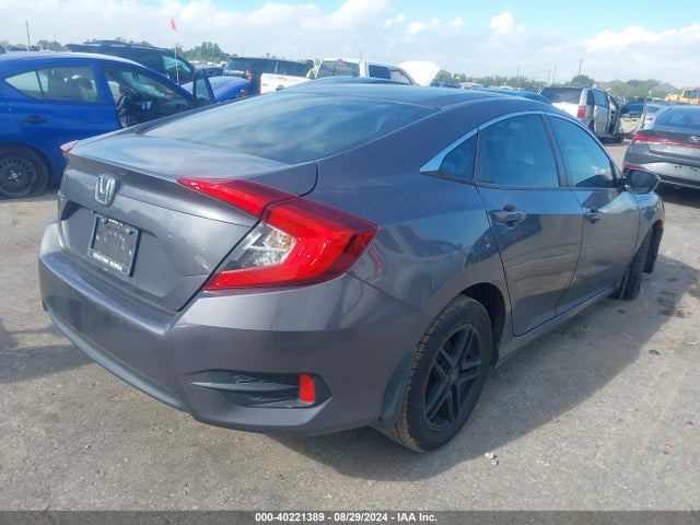 Honda Civic Lx 2017 2HGFC2F51HH564443 Image 4