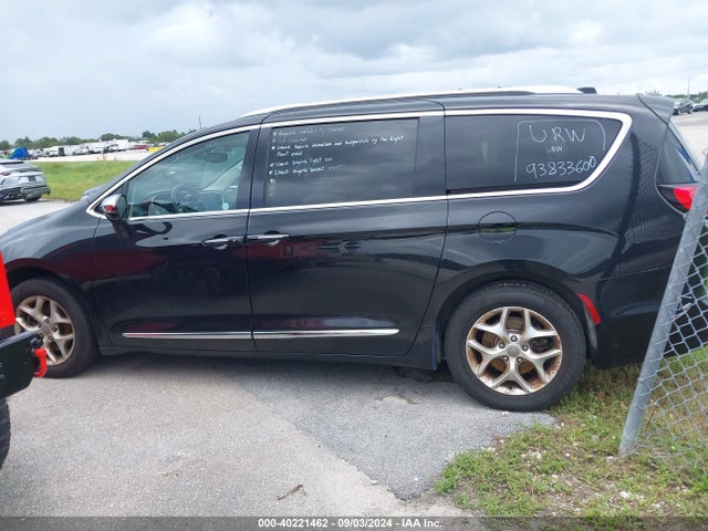 Chrysler Pacifica Limited 2020 2C4RC1GG4LR146838 Image 14