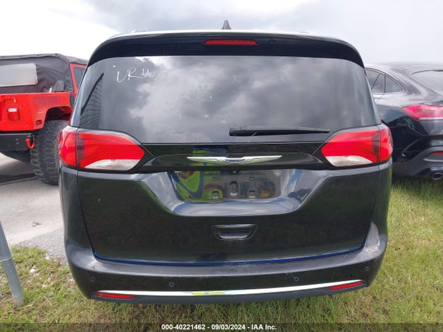 Chrysler Pacifica Limited 2020 2C4RC1GG4LR146838 Image 16