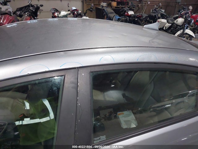 Hyundai ELANTRA SE 2017 5NPD74LF3HH199502 Image 13