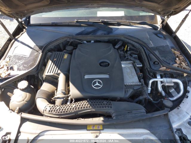 55SWF4JB1GU101185 Mercedes-Benz C 300 Luxury/sport
