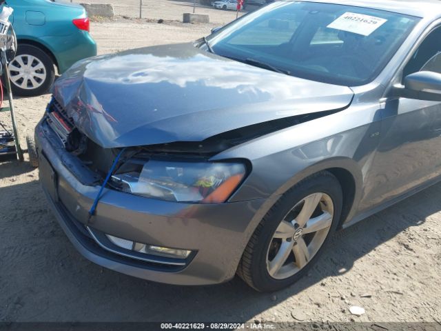1VWAT7A32FC122277 Volkswagen Passat 1.8t Limited Edition