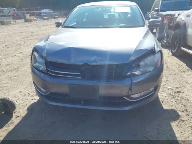1VWAT7A32FC122277 Volkswagen Passat 1.8t Limited Edition