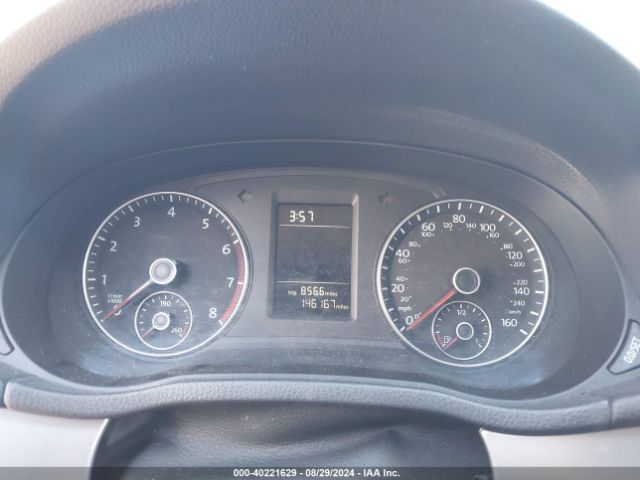 1VWAT7A32FC122277 Volkswagen Passat 1.8t Limited Edition