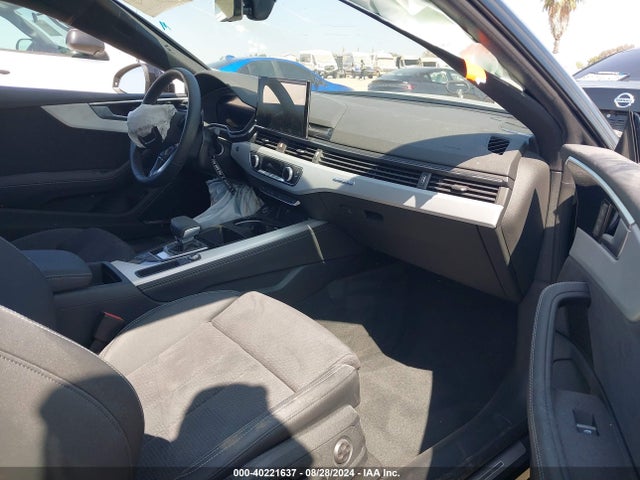 2024 AUDI A5 WAUTAAF51RA003190 Photo 4