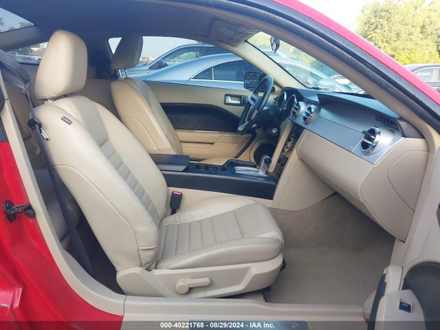 Продаж на аукціоні авто 2009 Ford Mustang Gt/gt Premium, vin: 1ZVHT82H995122705, номер лоту: 40221768