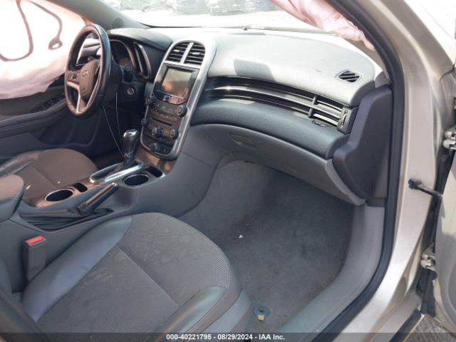 1G11E5SL1EF298887 Chevrolet MALIBU 2LT