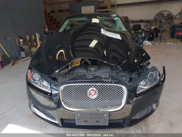 SAJWJ0FF4F8U68022 Jaguar Xf 3.0 Portfolio/3.0 Sport