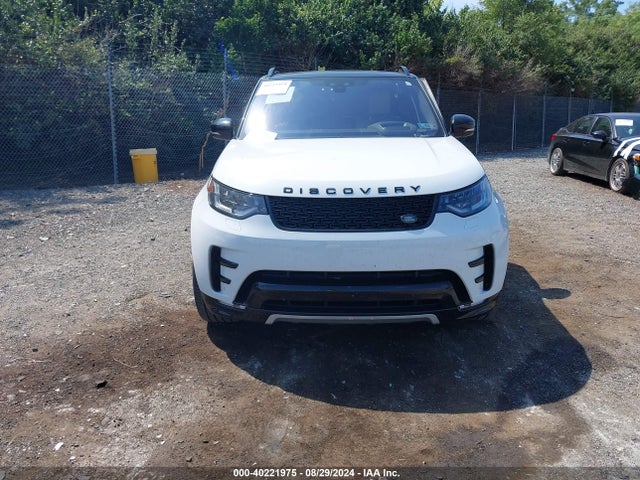 SALRT2RVXJA060817 Land Rover Discovery Hse Luxury