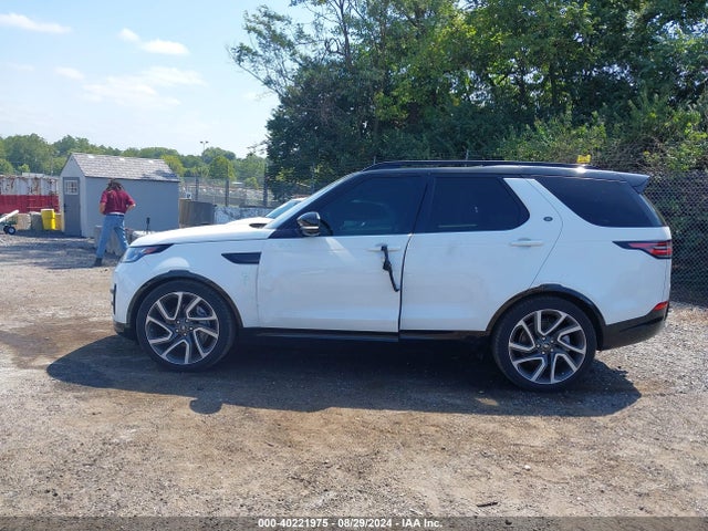 SALRT2RVXJA060817 Land Rover Discovery Hse Luxury