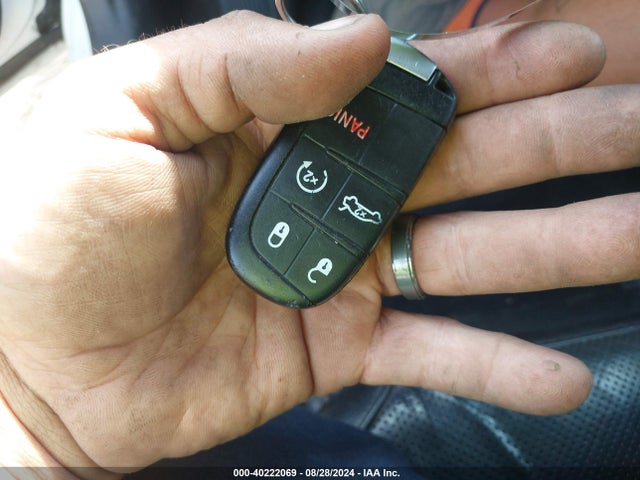 Chrysler 300C 2016 2C3CCAEG9GH147704 Image 11