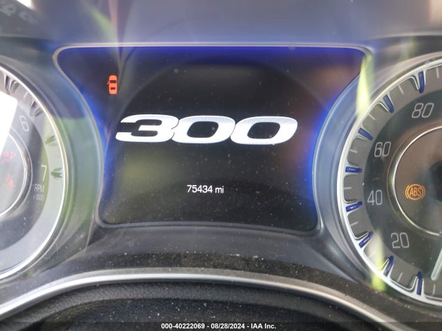 Chrysler 300C 2016 2C3CCAEG9GH147704 Image 15
