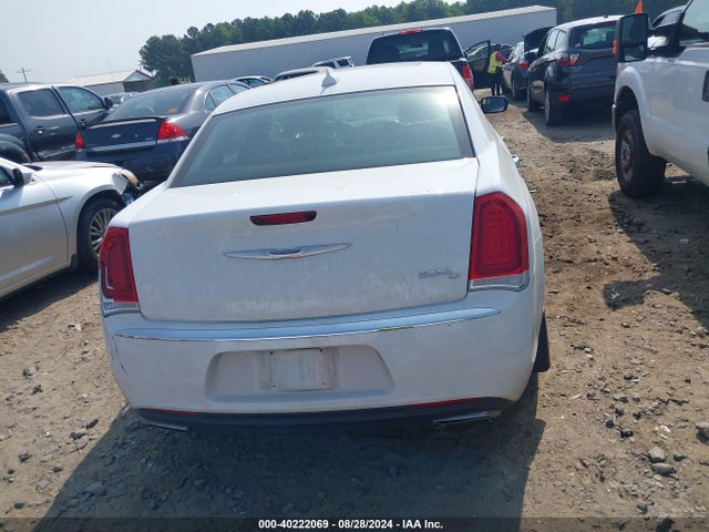 2C3CCAEG9GH147704 Chrysler 300C
