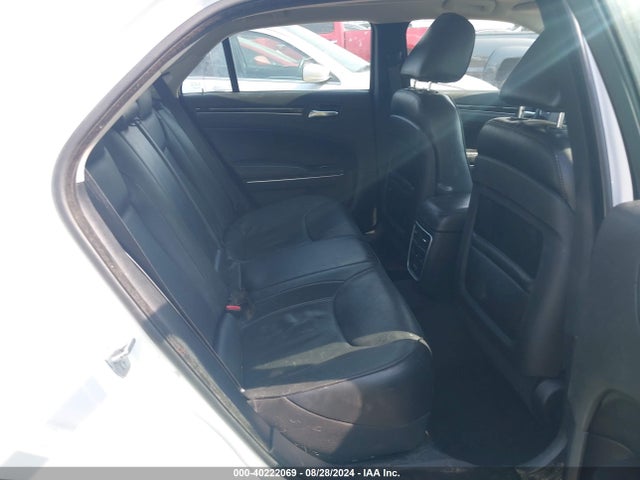 2C3CCAEG9GH147704 Chrysler 300C