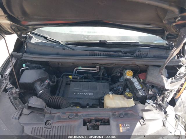 3GNCJKSB1JL189385 Chevrolet TRAX LS