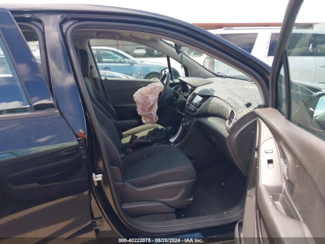 3GNCJKSB1JL189385 Chevrolet TRAX LS
