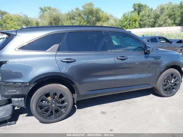 5XYRKDLF5PG227083 KIA SORENTO SX