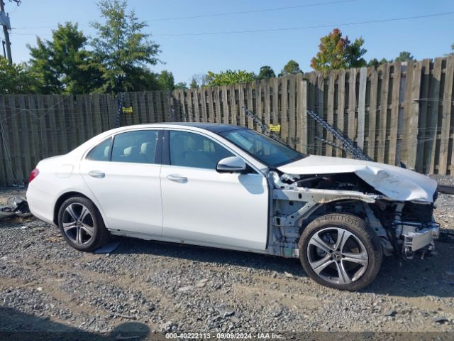 WDDZF4KBXKA570005 Mercedes-Benz E 300 4matic