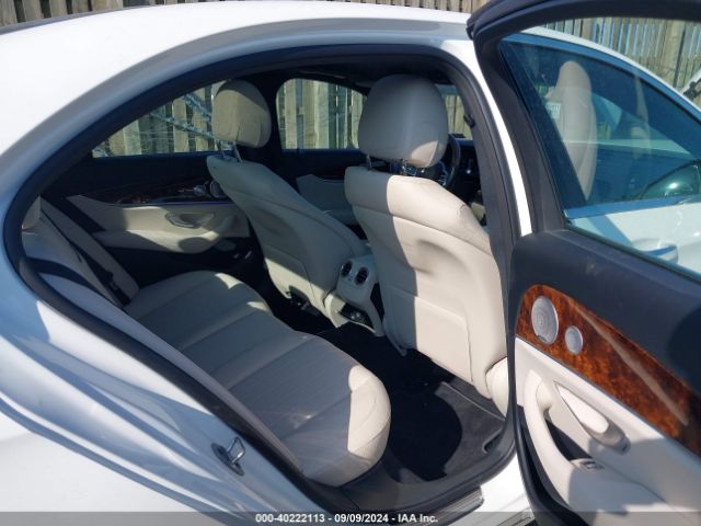 WDDZF4KBXKA570005 Mercedes-Benz E 300 4matic