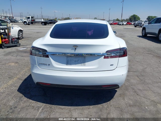 Tesla Model S 60/70/75/85 2016 5YJSA1E12GF157411 Image 15