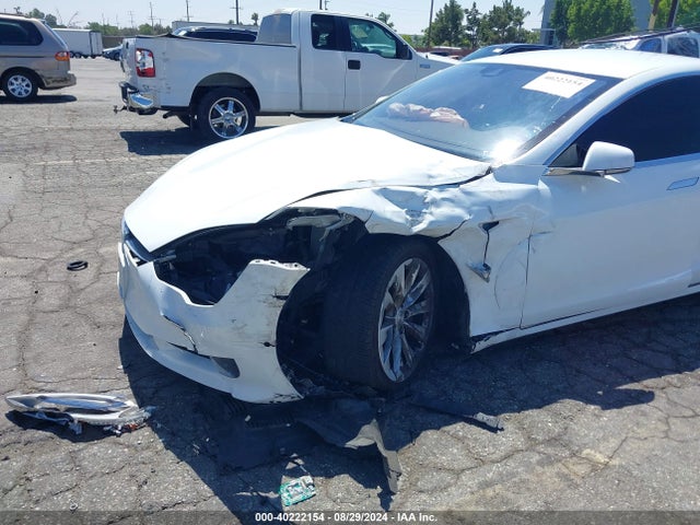2016 TESLA MODEL S 5YJSA1E12GF157411 Photo 5
