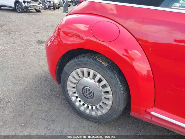 3VW517AT3FM815591 Volkswagen Beetle 1.8t