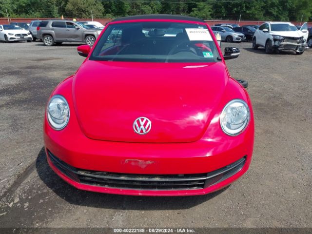 3VW517AT3FM815591 Volkswagen Beetle 1.8t