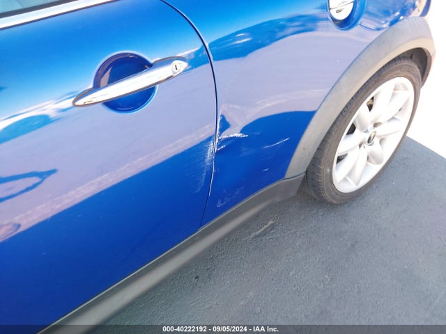 2005 MINI COOPER S WMWRE33425TD92560 Photo 5