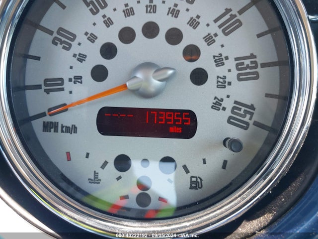 2005 MINI COOPER S WMWRE33425TD92560 Photo 6