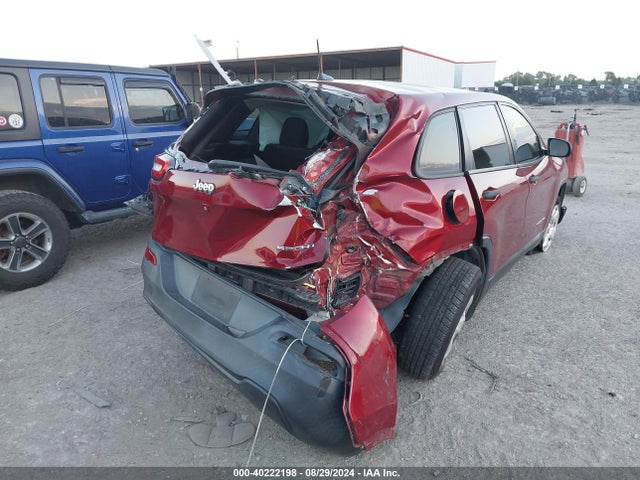 1C4PJLAB7GW108247 Jeep Cherokee Sport
