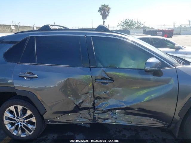 Toyota Rav4 Xle Premium 2021 2T3C1RFV5MC140324 Image 13