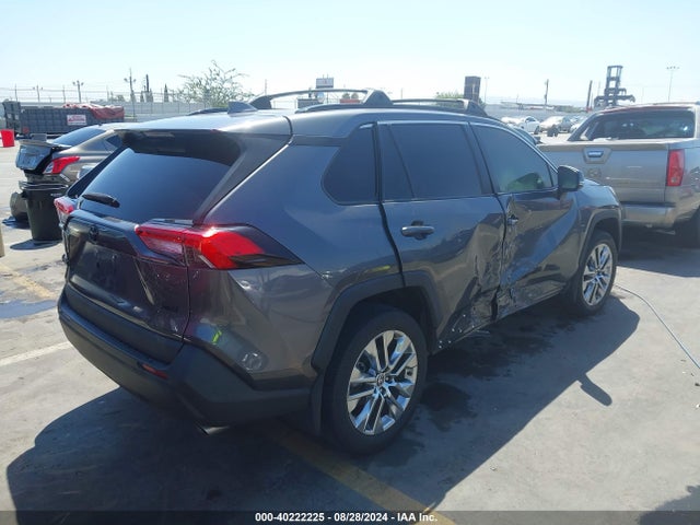 Toyota Rav4 Xle Premium 2021 2T3C1RFV5MC140324 Image 4