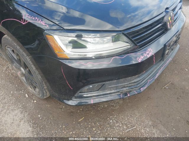 3VWD17AJ2JM239124 Volkswagen Jetta 1.8t Se Sport