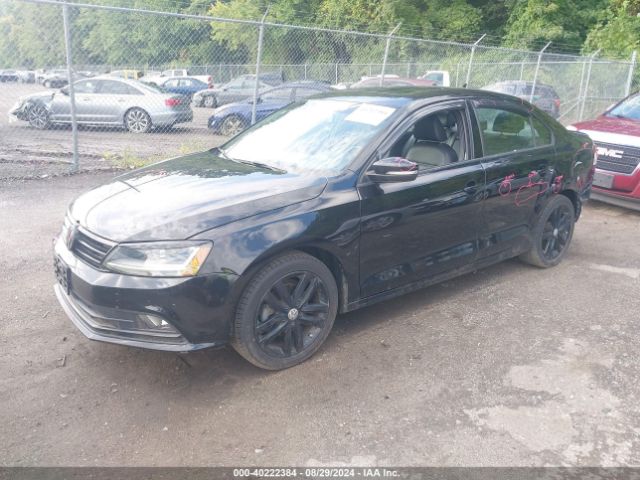 3VWD17AJ2JM239124 Volkswagen Jetta 1.8t Se Sport