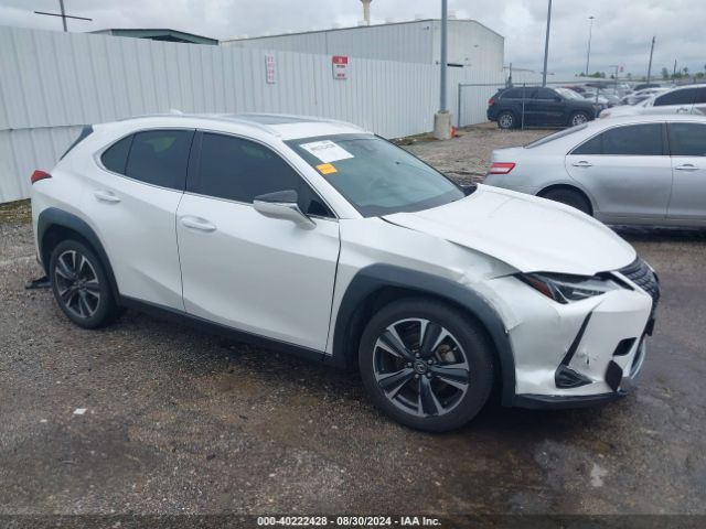 JTHX3JBH6L2023112 Lexus UX 200