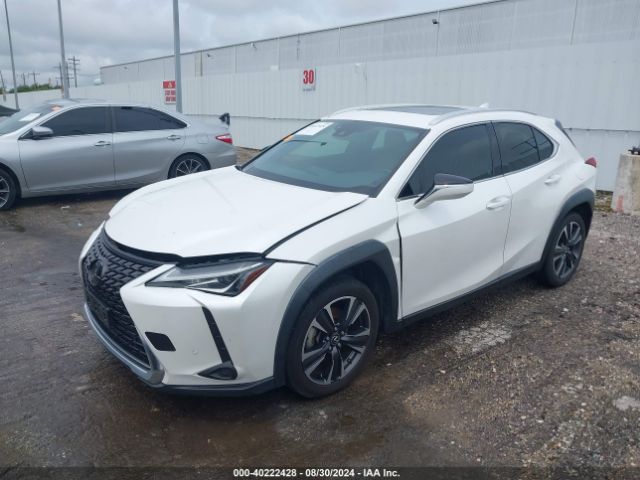 JTHX3JBH6L2023112 Lexus UX 200