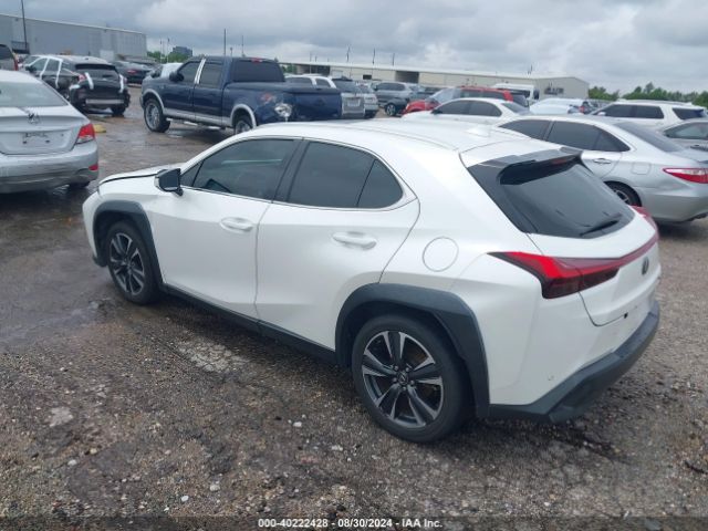 JTHX3JBH6L2023112 Lexus UX 200