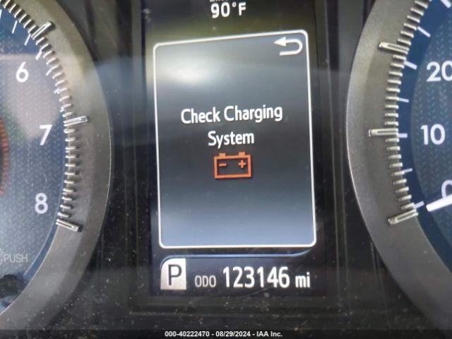 5TDYK3DC0GS721381 Toyota Sienna Xle Premium 8 Passenger