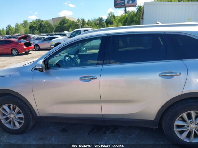 5XYPG4A5XJG394663 KIA Sorento 3.3l Lx
