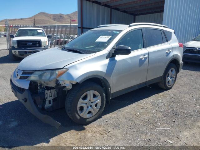 JTMZFREV8EJ012557 Toyota RAV4 LE