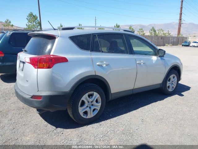 JTMZFREV8EJ012557 Toyota RAV4 LE