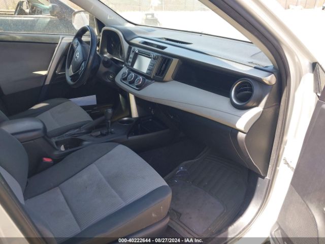 JTMZFREV8EJ012557 Toyota RAV4 LE
