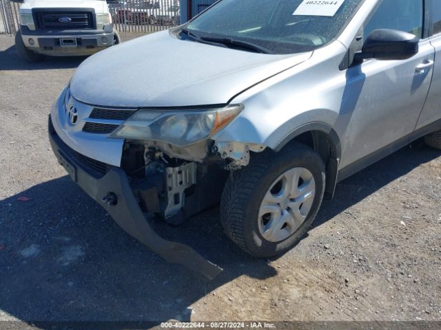 JTMZFREV8EJ012557 Toyota RAV4 LE