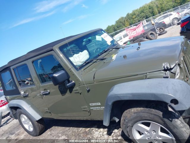 1C4BJWDG6GL142717 Jeep Wrangler Unlimited Sport