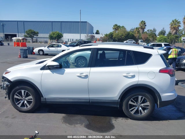 Toyota Rav4 Xle 2017 2T3WFREV4HW386947 Image 15
