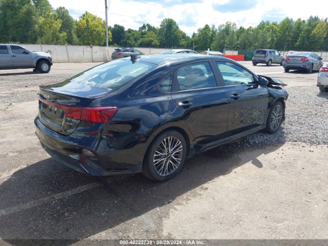 3KPF54AD7PE625906 KIA Forte Gt-line