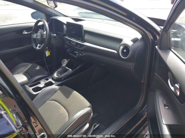 3KPF54AD7PE625906 KIA Forte Gt-line